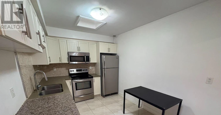 1-341 Lakeshore Road E, Oakville, ON, L6J 1J4 - 6