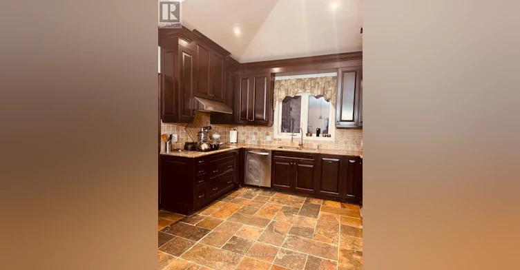 UPPER LEVEL - 383206-20 Side Road, Amaranth, ON, L9W 3X6 - 11