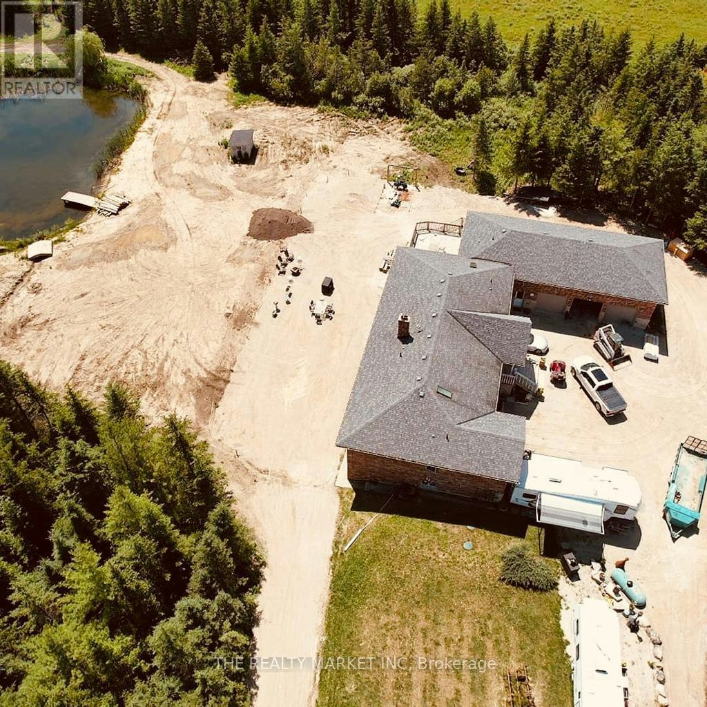 UPPER LEVEL - 383206-20 Side Road, Amaranth, ON, L9W 3X6 - 13