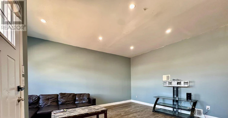 175 Burgar Street, Welland, ON, L3B 2T3 - 2