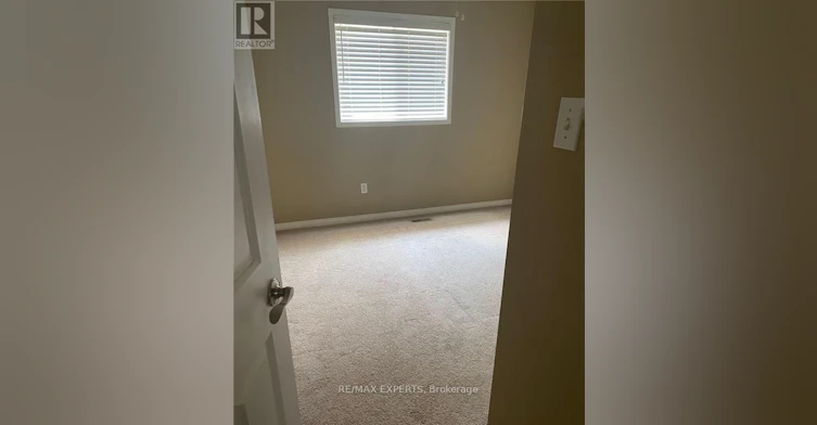 MAIN-144 Meadowoak Crescent, London, ON, N6H 5R9 - 4