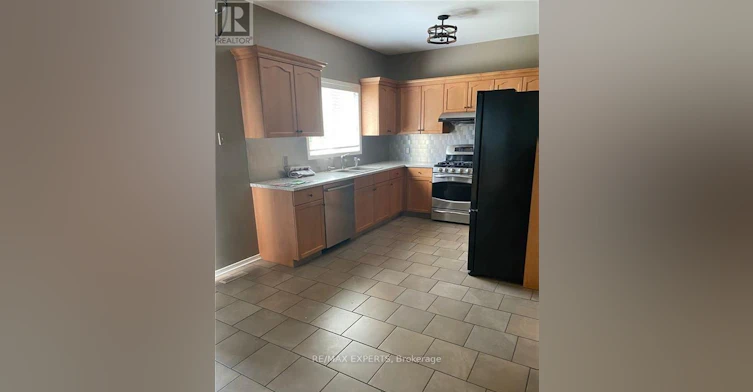 MAIN-144 Meadowoak Crescent, London, ON, N6H 5R9 - 17