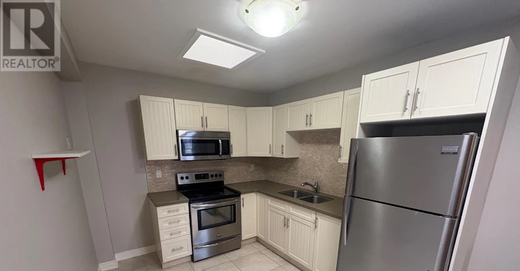 2-341 Lakeshore Road E, Oakville, ON, L6J 1J4