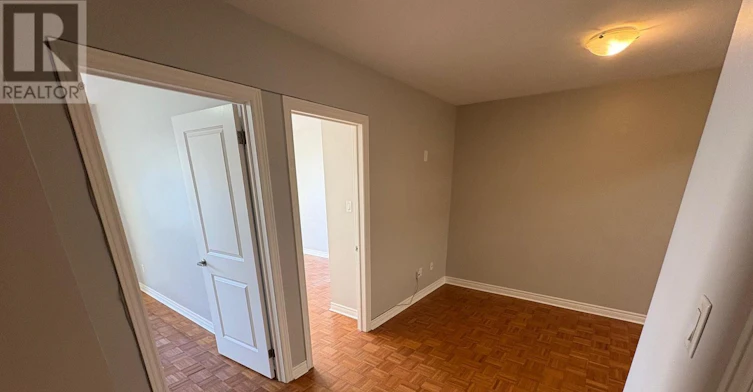2-341 Lakeshore Road E, Oakville, ON, L6J 1J4 - 4