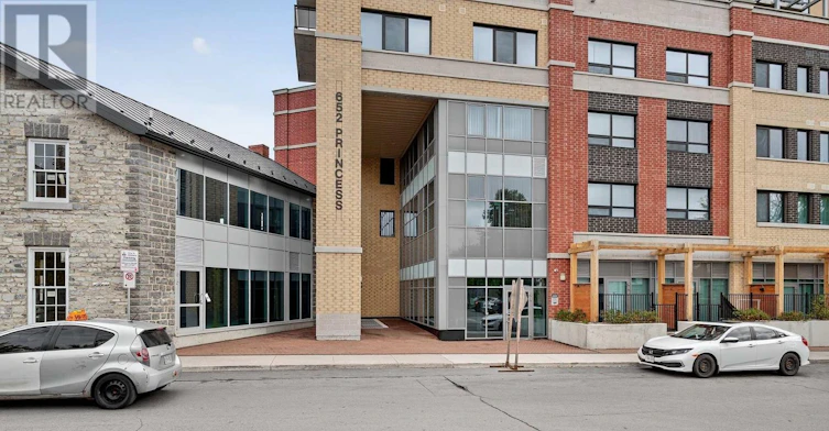 341-652 Princess Street, Kingston, ON, K7L 3Z9 - 2