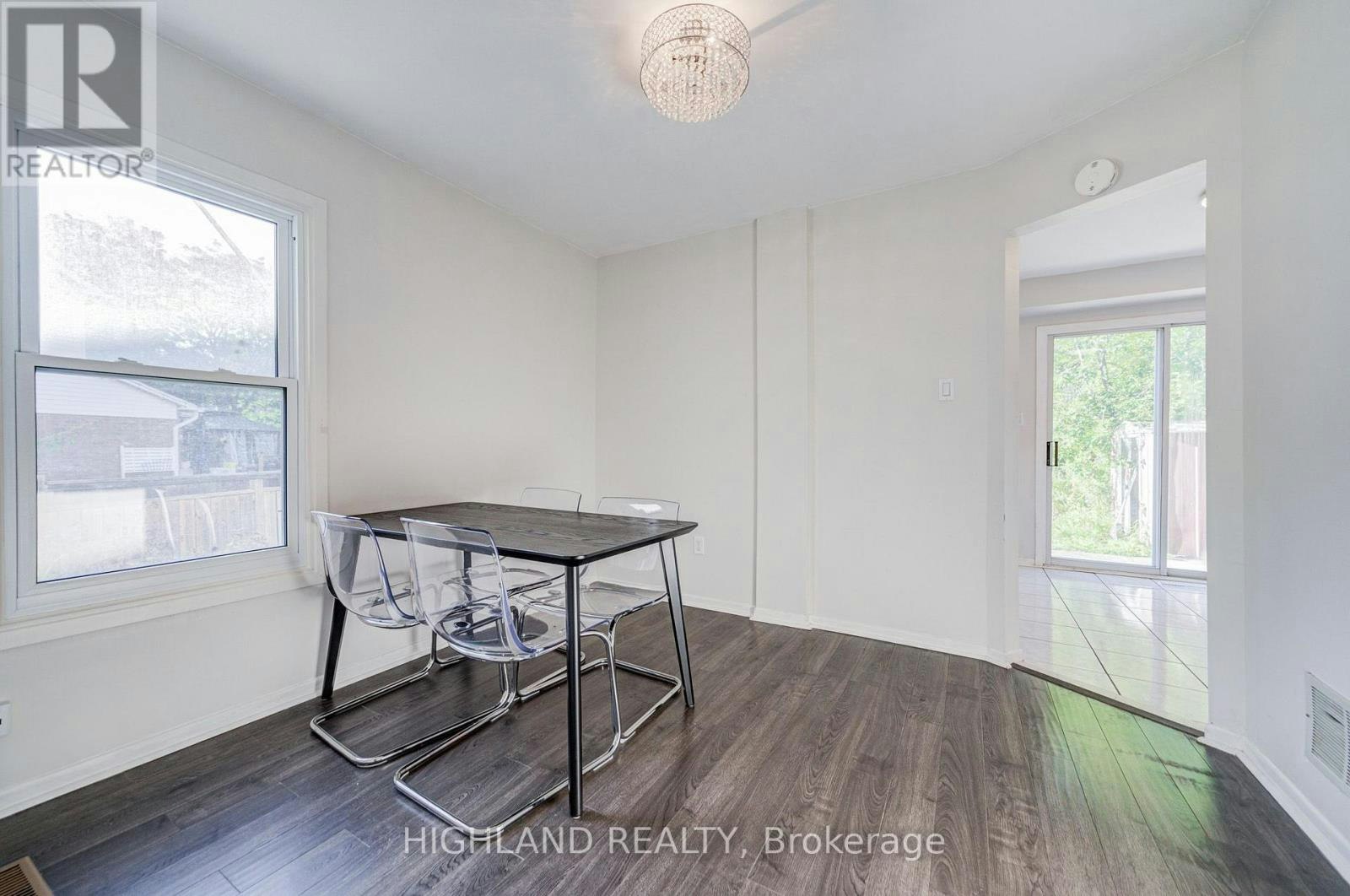 2032 Glenada Crescent, Oakville, ON, L6H 4M5 - 5