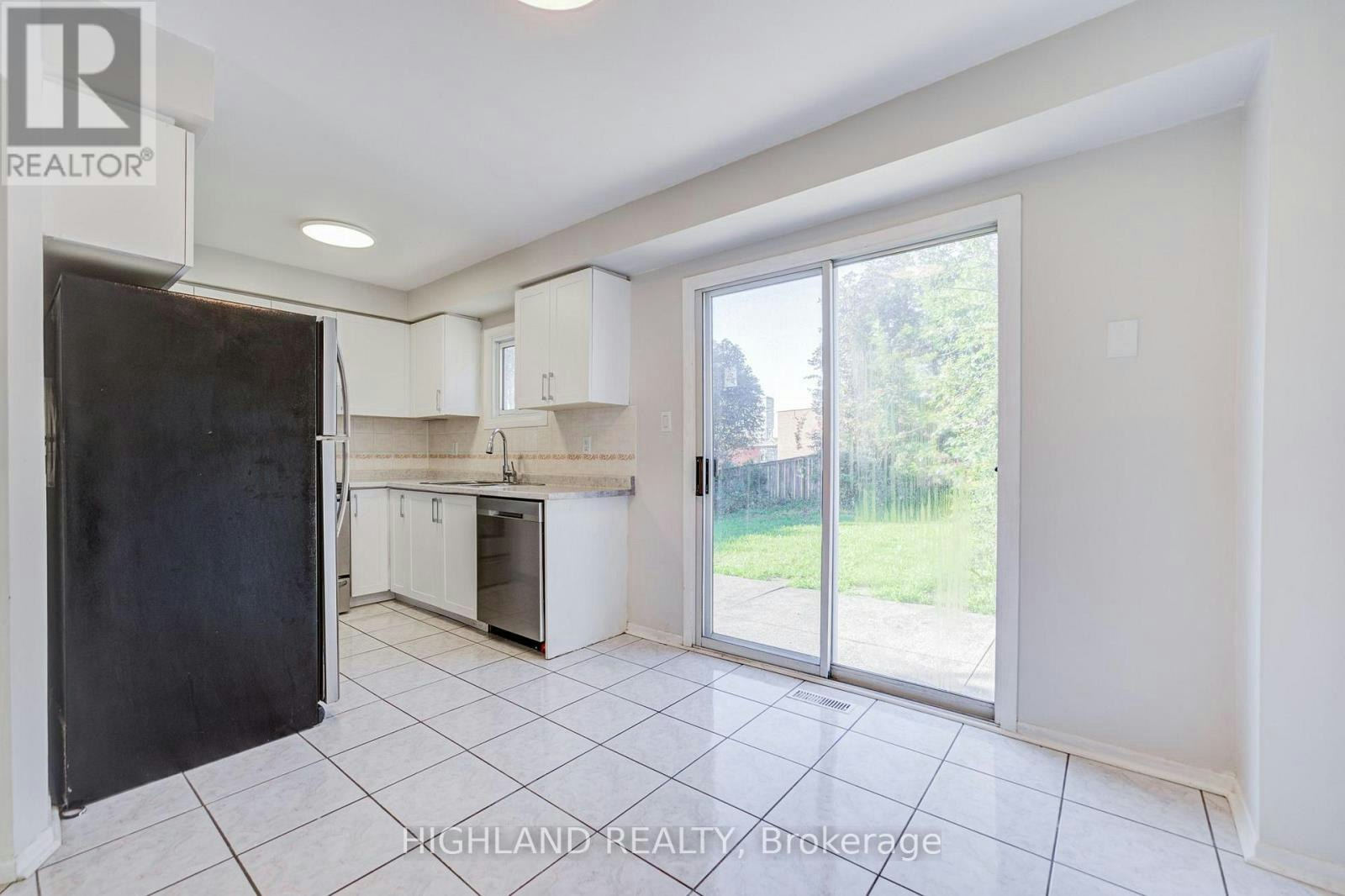 2032 Glenada Crescent, Oakville, ON, L6H 4M5 - 12