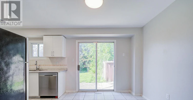 2032 Glenada Crescent, Oakville, ON, L6H 4M5 - 11