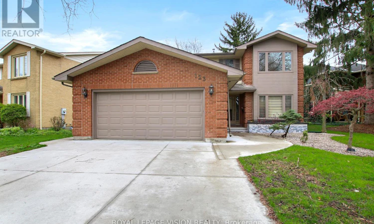 123 Chesham Avenue