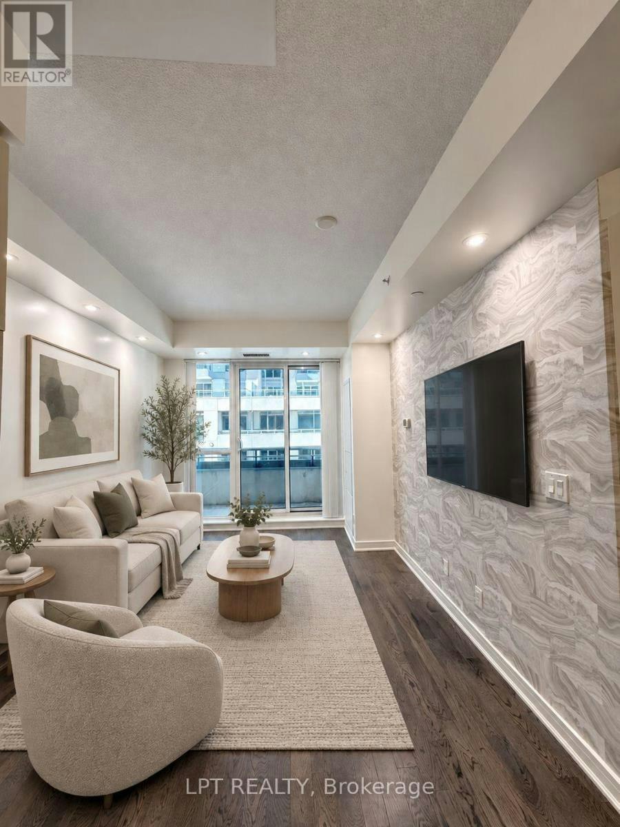 613-9191 Yonge Street, Richmond Hill, ON, L4C 1E2 - 2