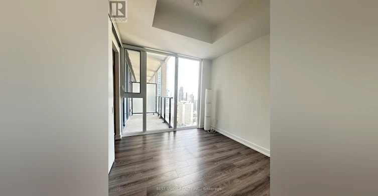 2813-20 Edward Street, Toronto, ON, M5G 0C5 - 14