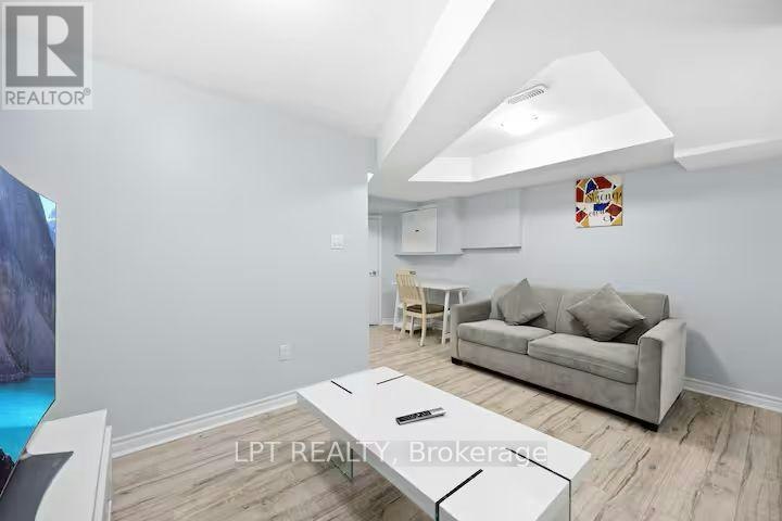 341 Remembrance Road, Brampton, ON, L7A 4X5 - 8