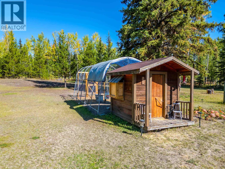 5975 Little Fort 24 Highway, Lone Butte, BC, V0K 1X0 - 37