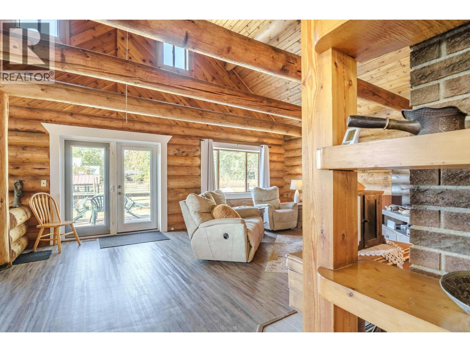 5975 Little Fort 24 Highway, Lone Butte, BC, V0K 1X0 - 11