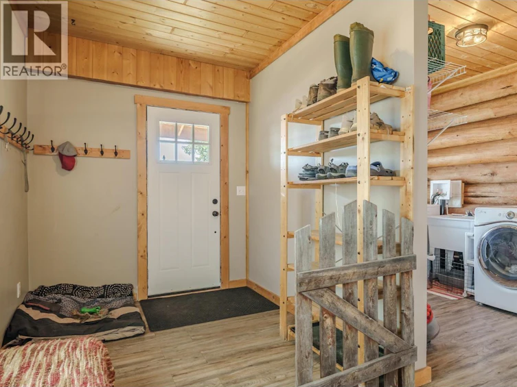 5975 Little Fort 24 Highway, Lone Butte, BC, V0K 1X0 - 22
