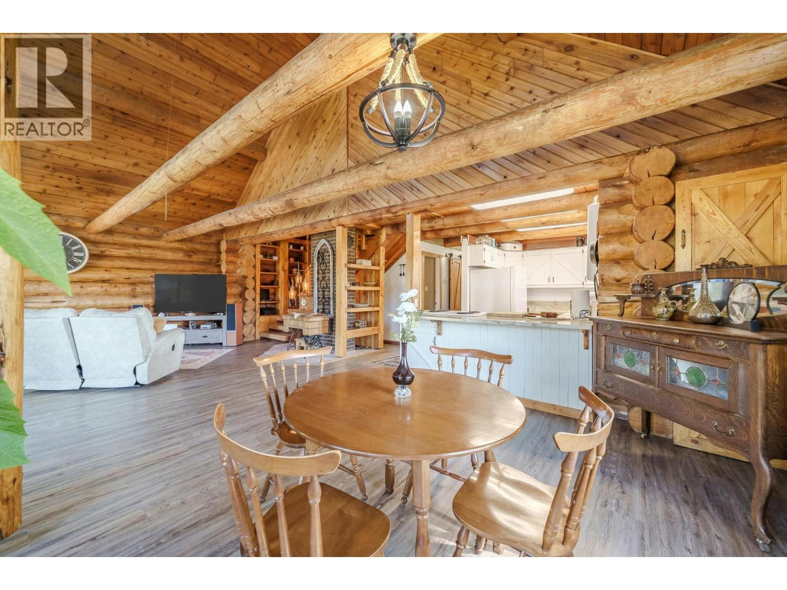 5975 Little Fort 24 Highway, Lone Butte, BC, V0K 1X0 - 9