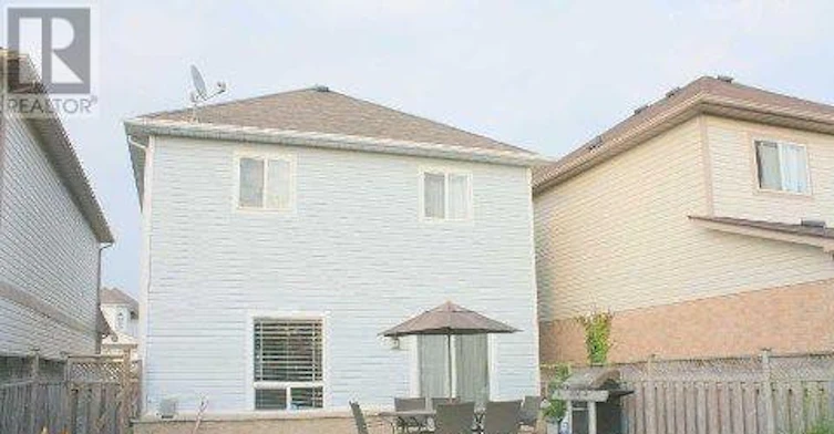 16 Steamer Drive, Whitby, ON, L1N 9X6 - 2