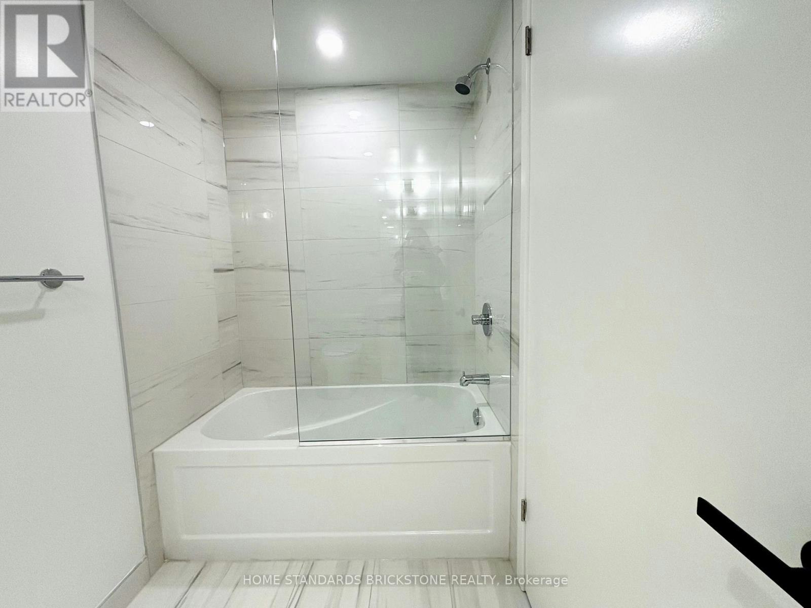 1506-195 Commerce Street, Vaughan, ON, L4K 0P9 - 8