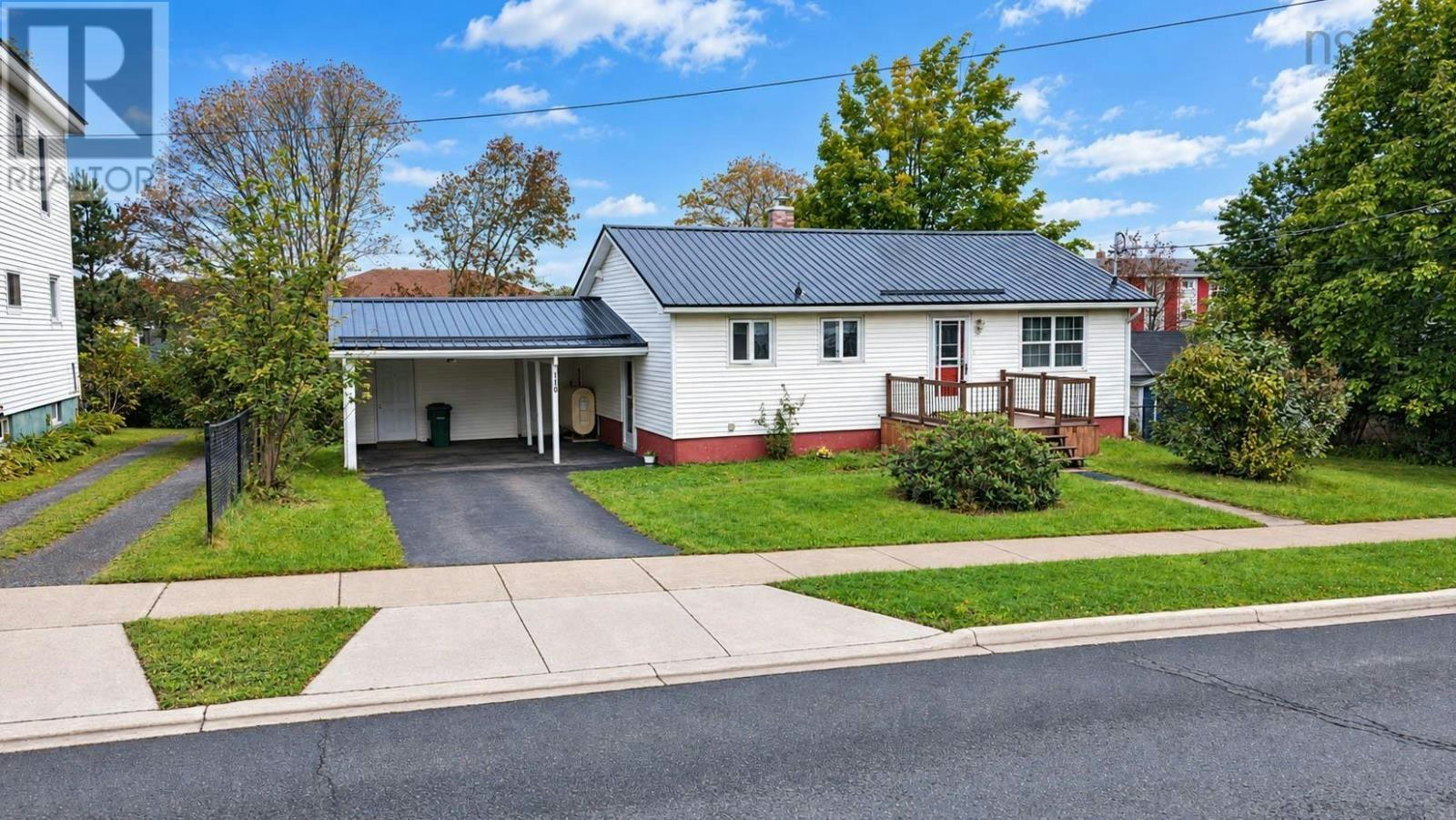 110 Park Street, Stellarton, NS, B0K 1S0