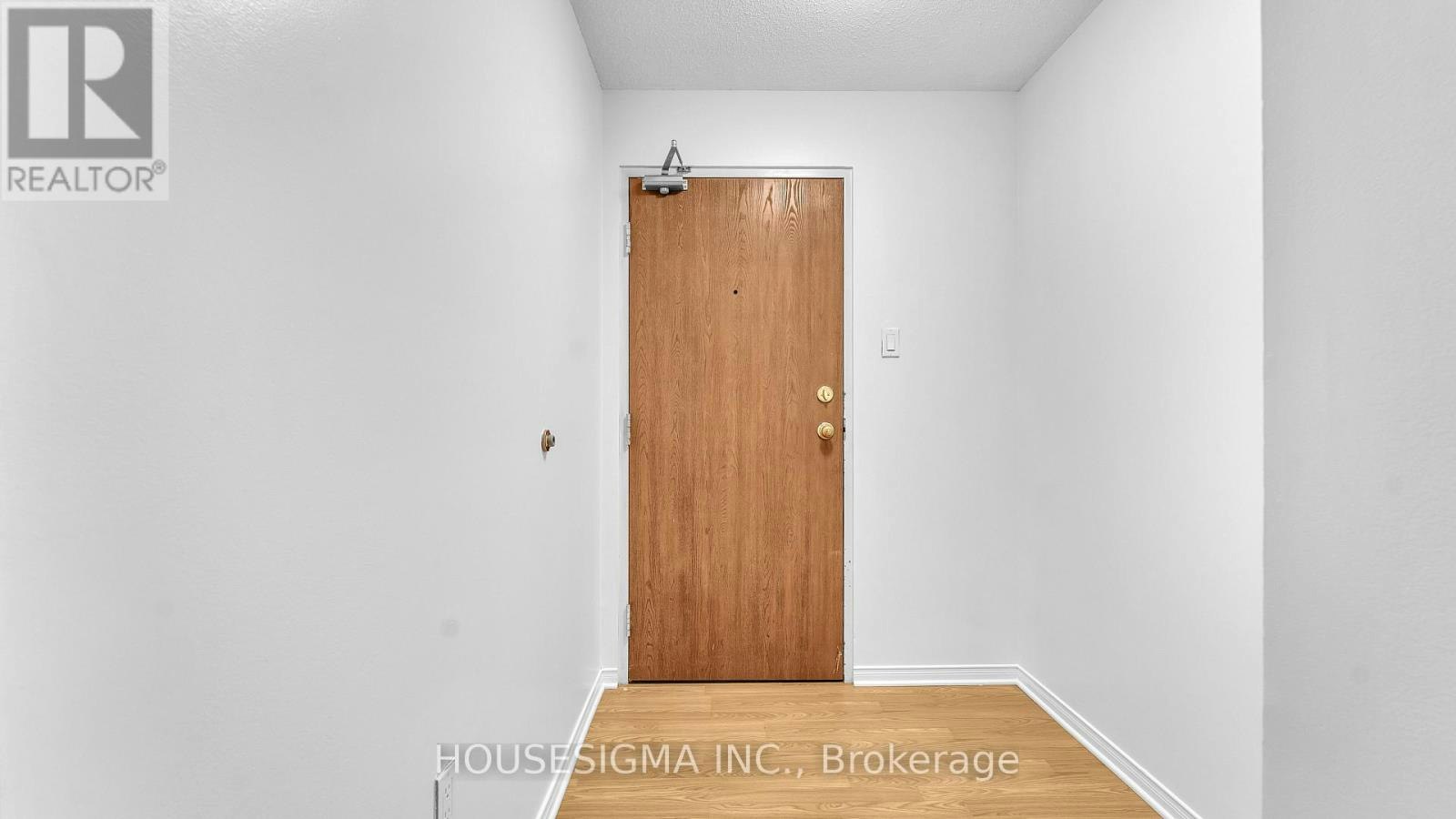 201-986 Huron Street, London, ON, N5Y 5E4 - 3