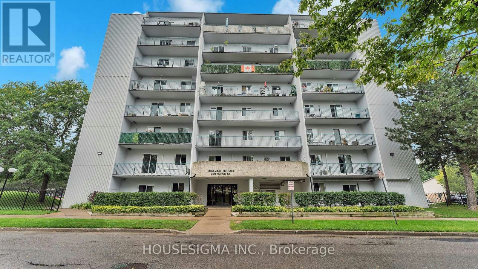 201-986 Huron Street, London, ON, N5Y 5E4