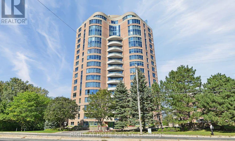 302-3105 Carling Avenue