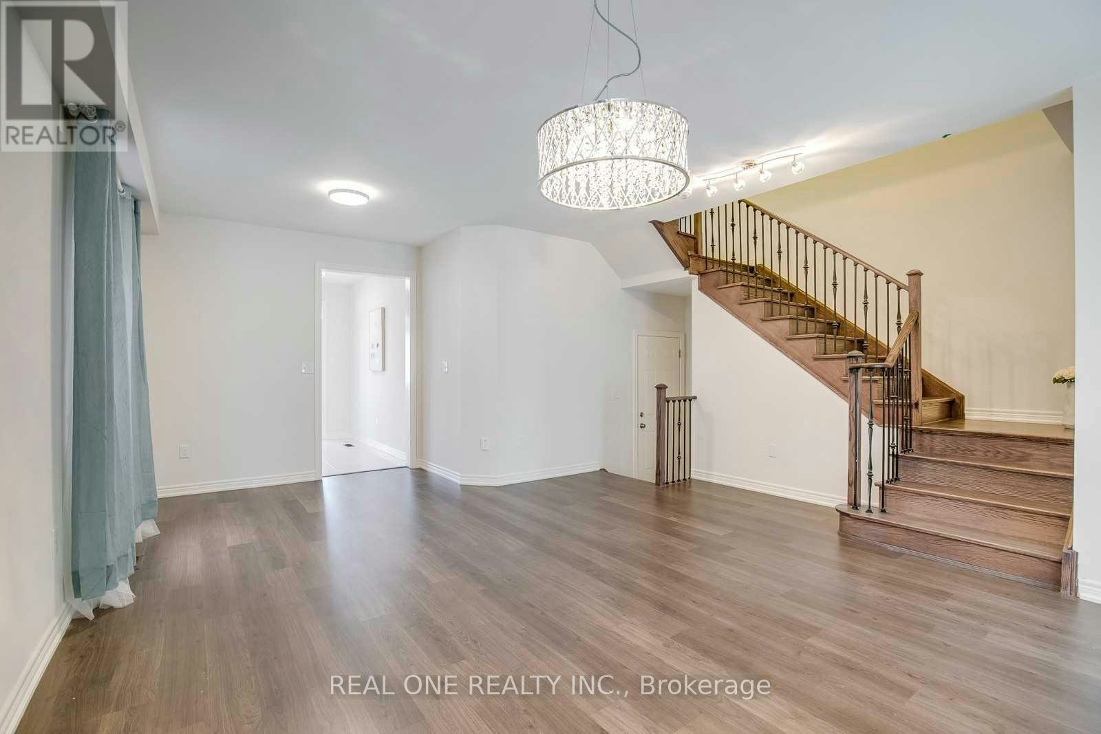 483 George Ryan Avenue, Oakville, ON, L6H 0S5 - 4