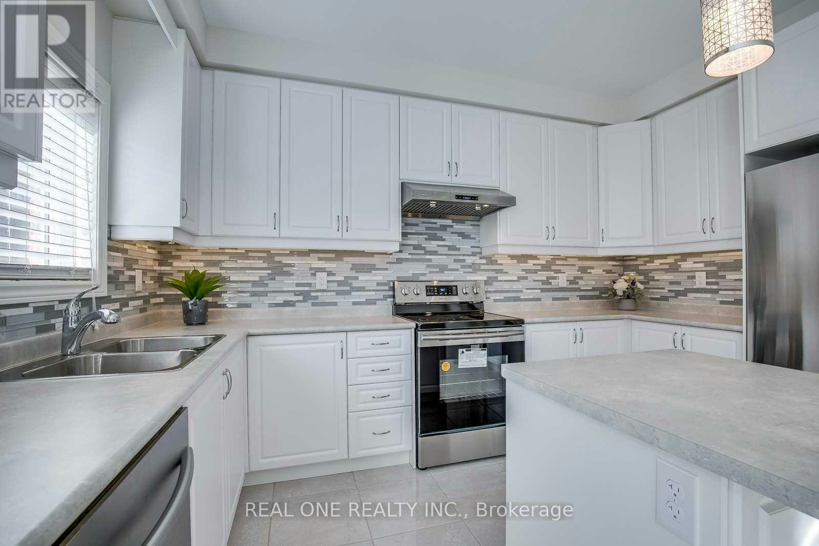 483 George Ryan Avenue, Oakville, ON, L6H 0S5 - 7