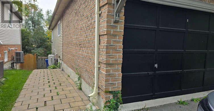 B-58 Closs Square, Aurora, ON, L4G 5H6 - 19