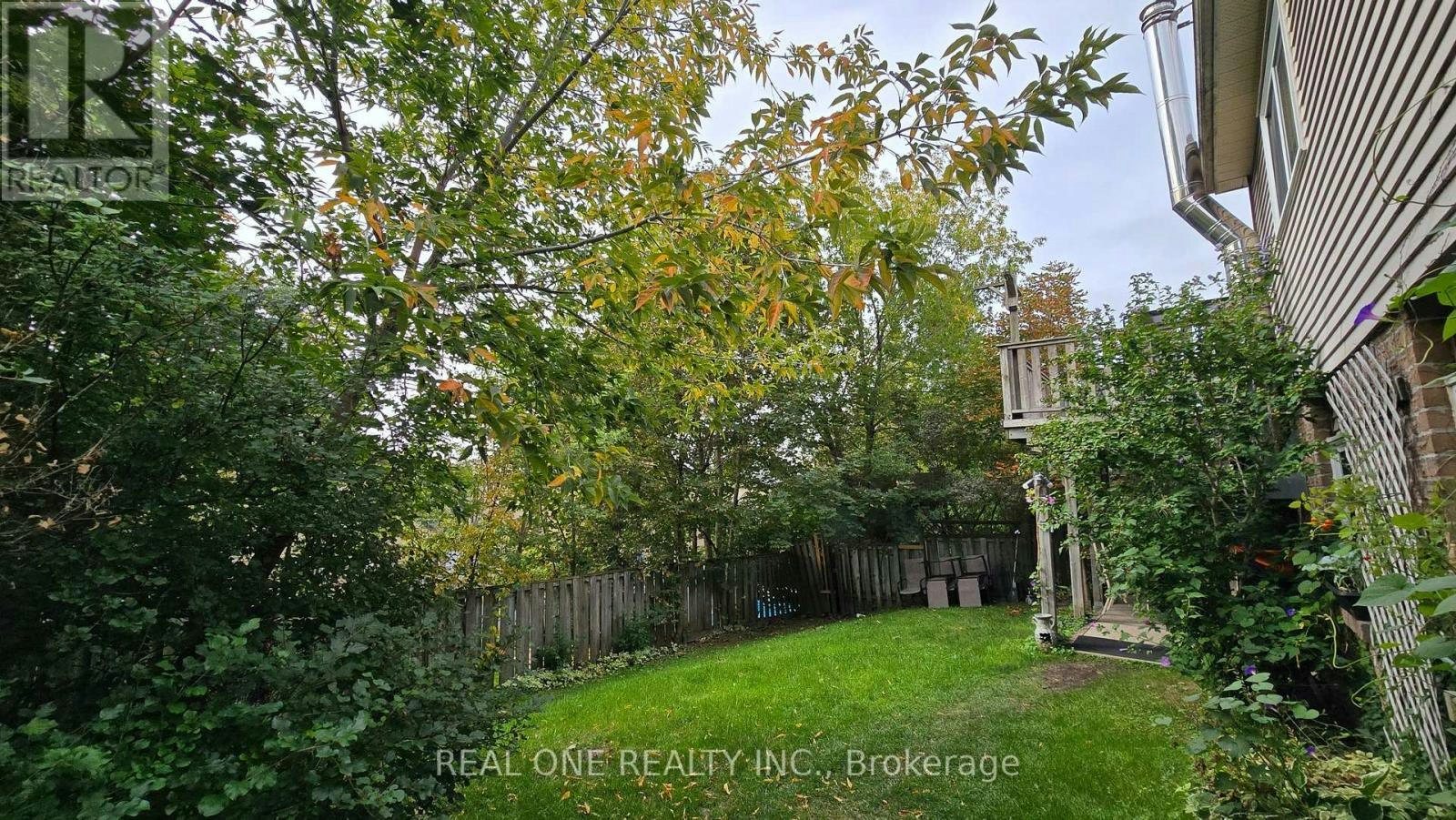 B-58 Closs Square, Aurora, ON, L4G 5H6 - 24