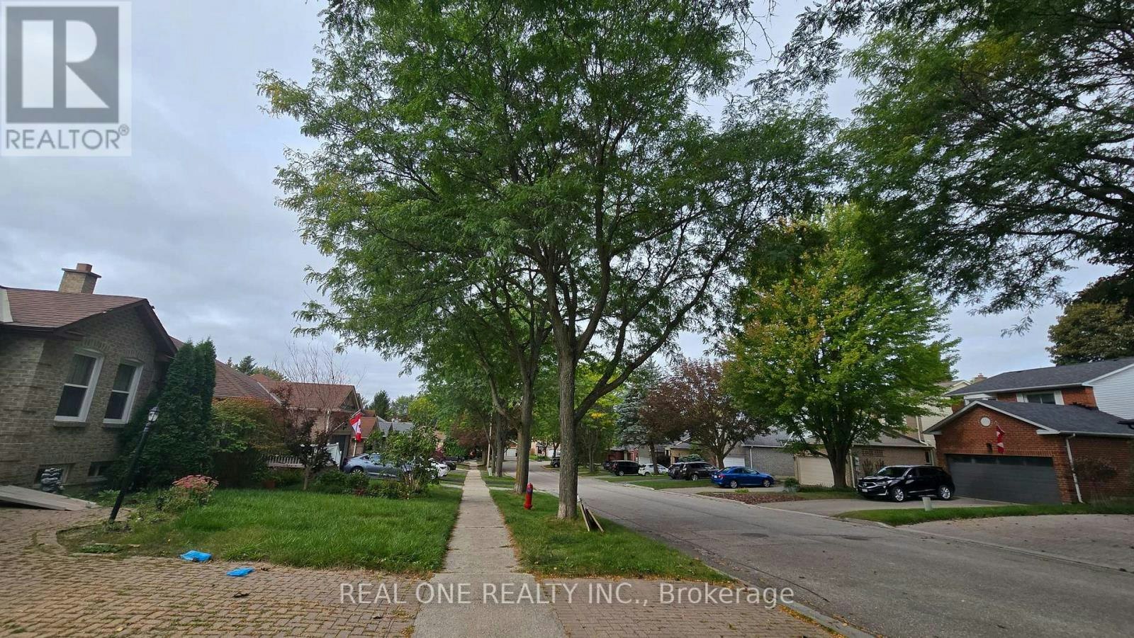 B-58 Closs Square, Aurora, ON, L4G 5H6 - 3