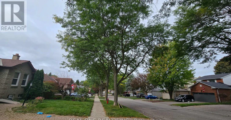 B-58 Closs Square, Aurora, ON, L4G 5H6 - 3