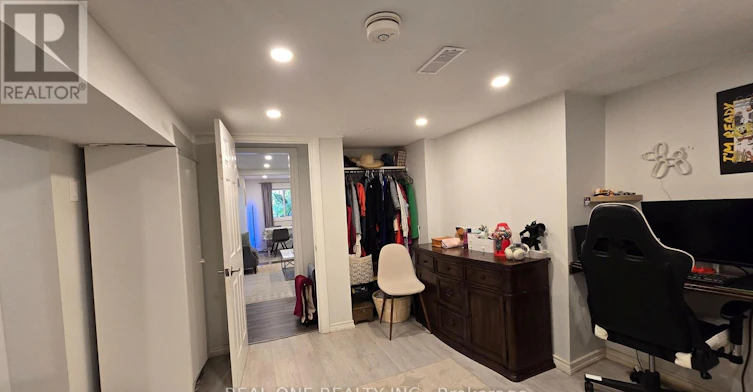 B-58 Closs Square, Aurora, ON, L4G 5H6 - 15