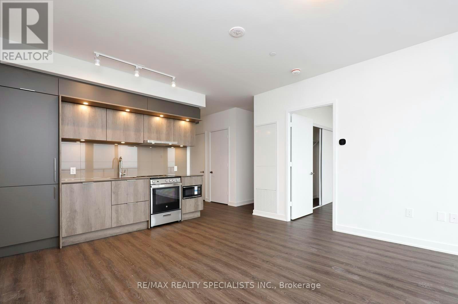 2904-448 Burnhamthorpe Road W, Mississauga, ON, L5B 0R4 - 13