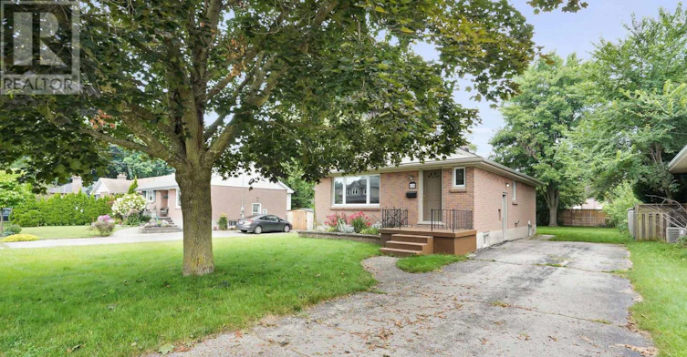 UPPER LEVEL-638 Tennent Avenue, London, ON, N5X 1L6 - 11
