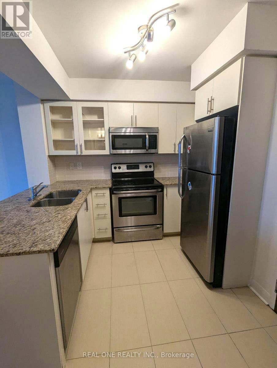 621-75 Norman Bethune Avenue, Richmond Hill, ON, L4B 0B6 - 2
