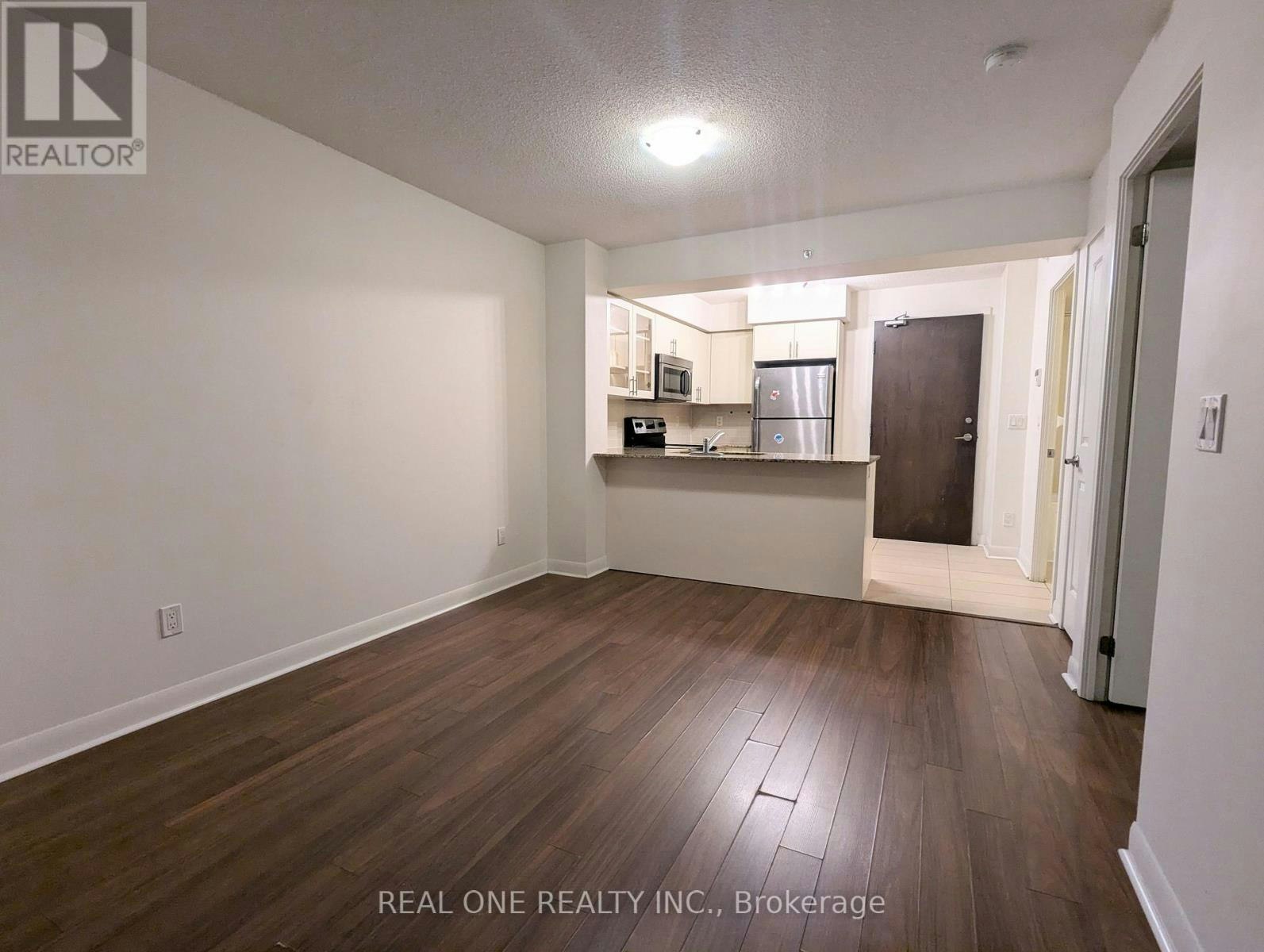 621-75 Norman Bethune Avenue, Richmond Hill, ON, L4B 0B6 - 4
