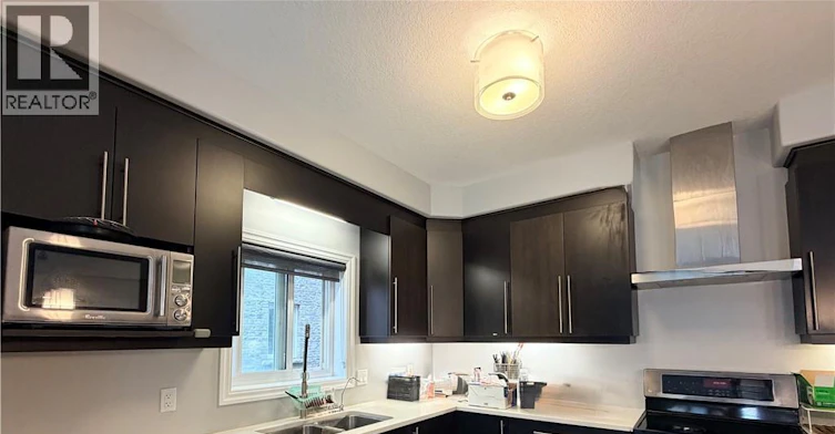 323 Sweet Gale Street, Waterloo, ON, N2V 0B3 - 4