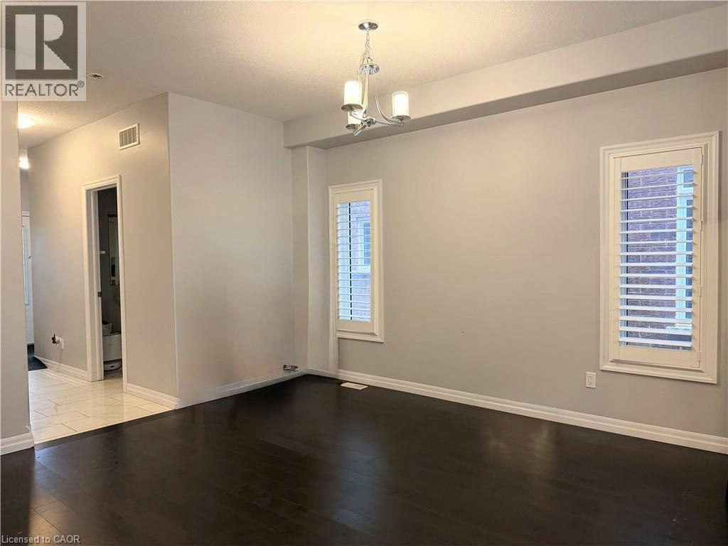 323 Sweet Gale Street, Waterloo, ON, N2V 0B3 - 5