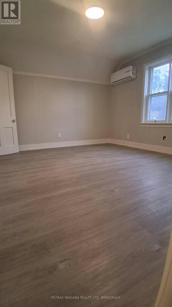 2ND FLOOR-6083 Barker Street, Niagara Falls, ON, L2G 1Y5 - 7