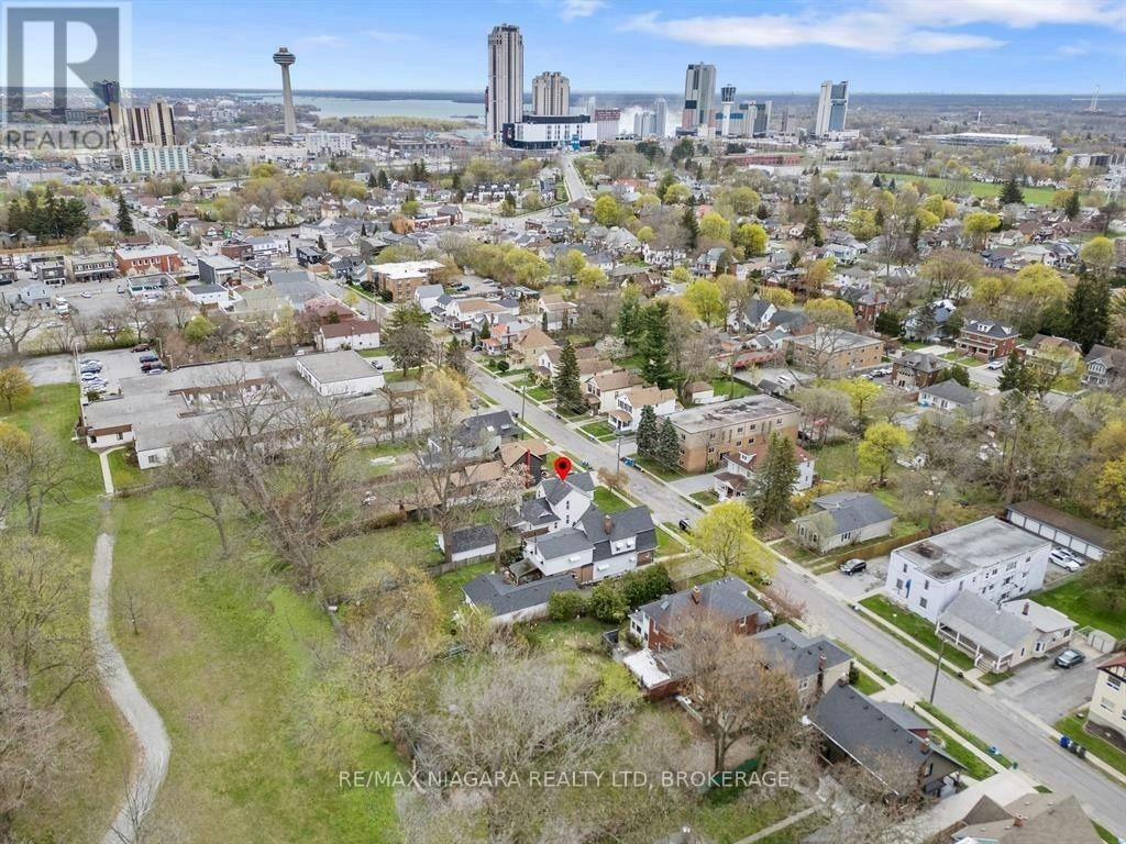2ND FLOOR-6083 Barker Street, Niagara Falls, ON, L2G 1Y5 - 15