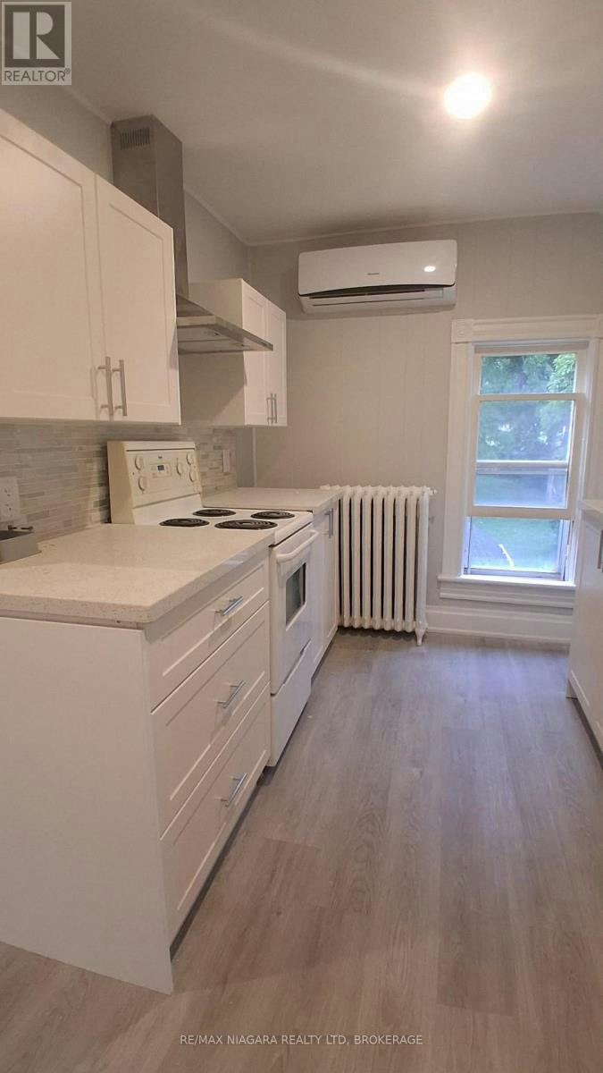 2ND FLOOR-6083 Barker Street, Niagara Falls, ON, L2G 1Y5 - 6