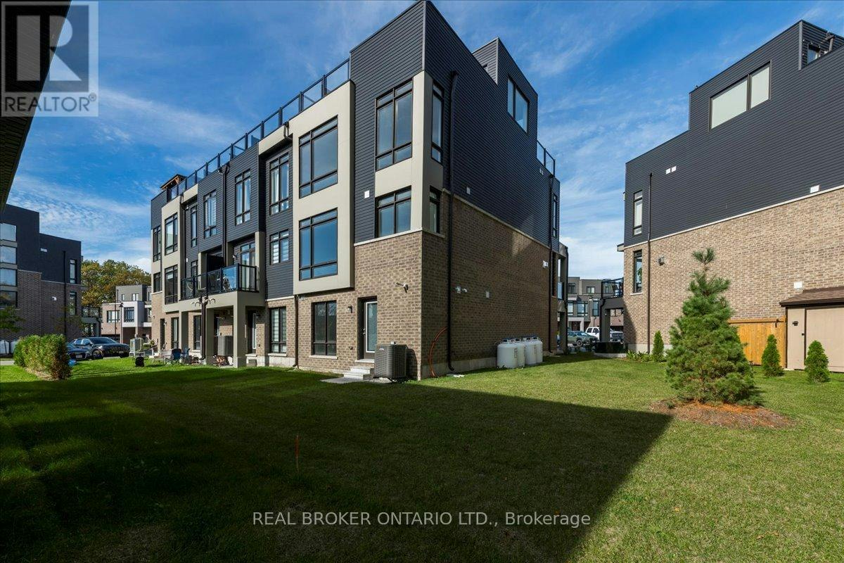 111 Marina Village Drive, Georgian Bay, ON, L0K 1S0 - 21