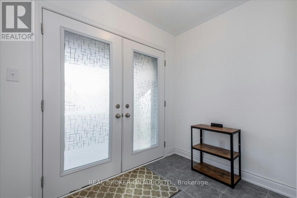 111 Marina Village Drive, Georgian Bay, ON, L0K 1S0 - 4
