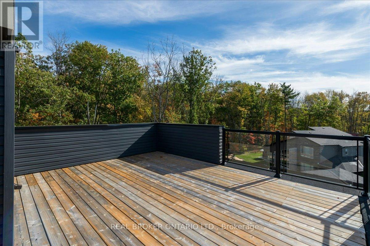 111 Marina Village Drive, Georgian Bay, ON, L0K 1S0 - 18