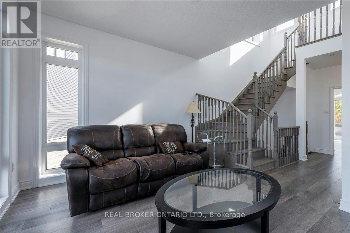 111 Marina Village Drive, Georgian Bay, ON, L0K 1S0 - 16
