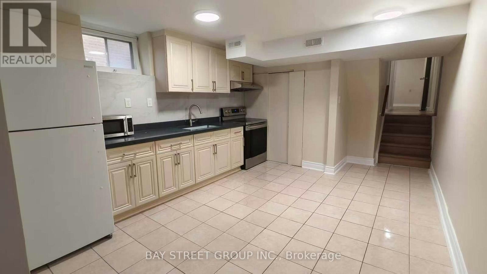 GROUND FLOOR-118 Hildenboro Square, Toronto, ON, M1W 1Y3 - 14