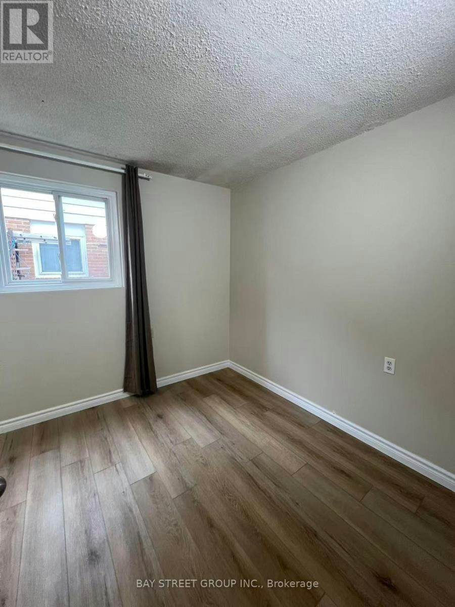 GROUND FLOOR-118 Hildenboro Square, Toronto, ON, M1W 1Y3 - 4