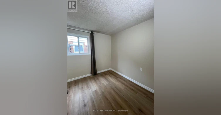 GROUND FLOOR-118 Hildenboro Square, Toronto, ON, M1W 1Y3 - 4