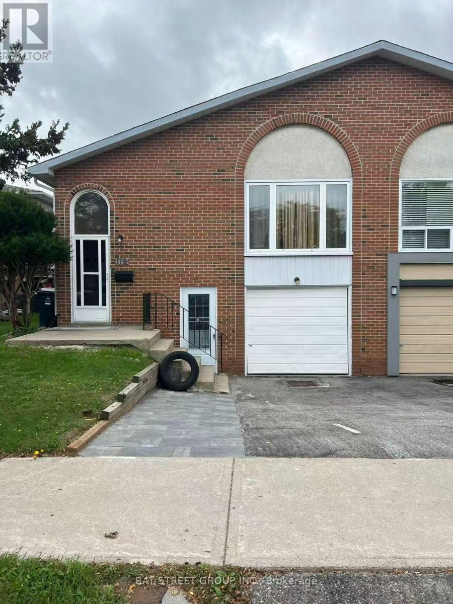GROUND FLOOR-118 Hildenboro Square, Toronto, ON, M1W 1Y3